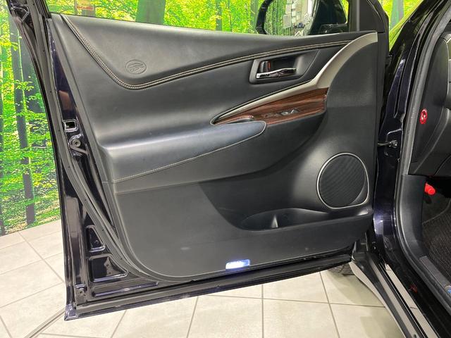 ハリアー プレミアム　４ＷＤ　禁煙車　衝突軽減　純正ナビ　ＥＴＣ　パワーバックドア　バックカメラ　Ｂｌｕｅｔｏｏｔｈ　前席シートヒーター　クルコン　電動格納ミラー　オートライト　オートエアコン　スマートキー（53枚目）