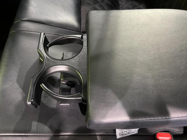 ハリアー プレミアム　４ＷＤ　禁煙車　衝突軽減　純正ナビ　ＥＴＣ　パワーバックドア　バックカメラ　Ｂｌｕｅｔｏｏｔｈ　前席シートヒーター　クルコン　電動格納ミラー　オートライト　オートエアコン　スマートキー（54枚目）