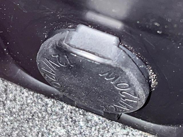 ハリアー プレミアム　４ＷＤ　禁煙車　衝突軽減　純正ナビ　ＥＴＣ　パワーバックドア　バックカメラ　Ｂｌｕｅｔｏｏｔｈ　前席シートヒーター　クルコン　電動格納ミラー　オートライト　オートエアコン　スマートキー（64枚目）