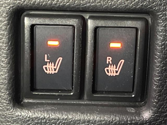 スペーシアギア ハイブリッドＸＺ　４ＷＤ　禁煙車　衝突軽減　両側電動ドア　レーダークルーズコントロール　ＳＤナビ　前席シートヒーター　電動格納ミラー　革巻きステアリング　オートライト　オートエアコン　オートハイビーム　スマートキー（7枚目）