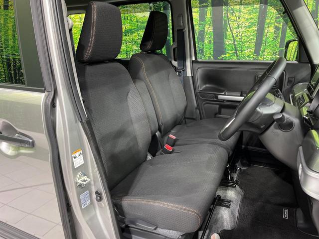 スペーシアギア ハイブリッドＸＺ　４ＷＤ　禁煙車　衝突軽減　両側電動ドア　レーダークルーズコントロール　ＳＤナビ　前席シートヒーター　電動格納ミラー　革巻きステアリング　オートライト　オートエアコン　オートハイビーム　スマートキー（9枚目）