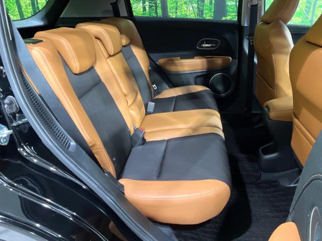 ヴェゼル ハイブリッドＺ・ホンダセンシング　４ＷＤ　禁煙車　衝突軽減　無限フルエアロ　純正ナビ　レーダークルーズ　バックカメラ　ＥＴＣ　前席シートヒーター　寒冷地仕様　前席パワーシート　オートライト　オートエアコン　オートハイビーム（10枚目）