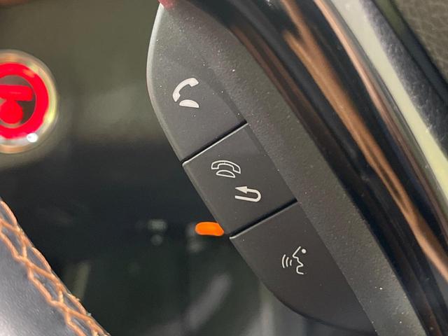 ヴェゼル ハイブリッドＺ・ホンダセンシング　４ＷＤ　禁煙車　衝突軽減　無限フルエアロ　純正ナビ　レーダークルーズ　バックカメラ　ＥＴＣ　前席シートヒーター　寒冷地仕様　前席パワーシート　オートライト　オートエアコン　オートハイビーム（27枚目）