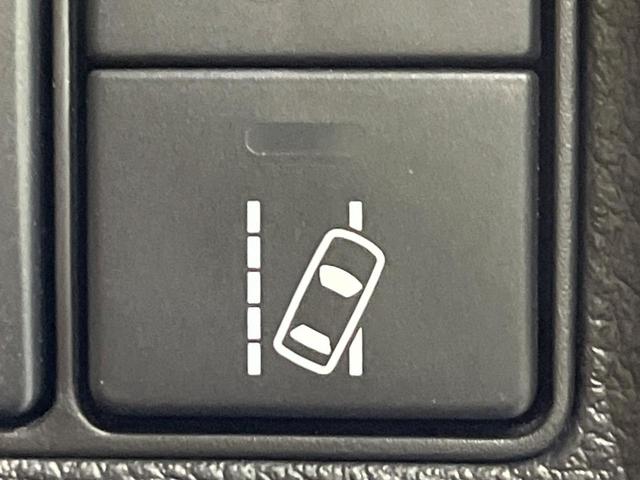 ヴェゼル ハイブリッドＺ・ホンダセンシング　４ＷＤ　禁煙車　衝突軽減　無限フルエアロ　純正ナビ　レーダークルーズ　バックカメラ　ＥＴＣ　前席シートヒーター　寒冷地仕様　前席パワーシート　オートライト　オートエアコン　オートハイビーム（49枚目）