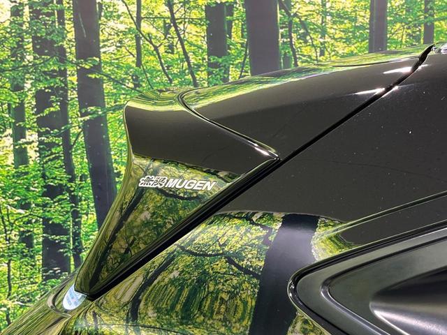 ヴェゼル ハイブリッドＺ・ホンダセンシング　４ＷＤ　禁煙車　衝突軽減　無限フルエアロ　純正ナビ　レーダークルーズ　バックカメラ　ＥＴＣ　前席シートヒーター　寒冷地仕様　前席パワーシート　オートライト　オートエアコン　オートハイビーム（51枚目）