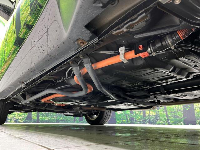 ヴェゼル ハイブリッドＺ・ホンダセンシング　４ＷＤ　禁煙車　衝突軽減　無限フルエアロ　純正ナビ　レーダークルーズ　バックカメラ　ＥＴＣ　前席シートヒーター　寒冷地仕様　前席パワーシート　オートライト　オートエアコン　オートハイビーム（61枚目）