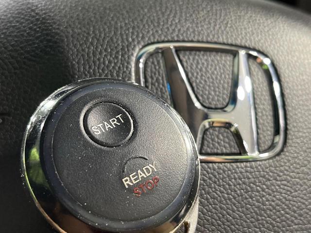 ヴェゼル ハイブリッドＺ・ホンダセンシング　４ＷＤ　禁煙車　衝突軽減　無限フルエアロ　純正ナビ　レーダークルーズ　バックカメラ　ＥＴＣ　前席シートヒーター　寒冷地仕様　前席パワーシート　オートライト　オートエアコン　オートハイビーム（77枚目）