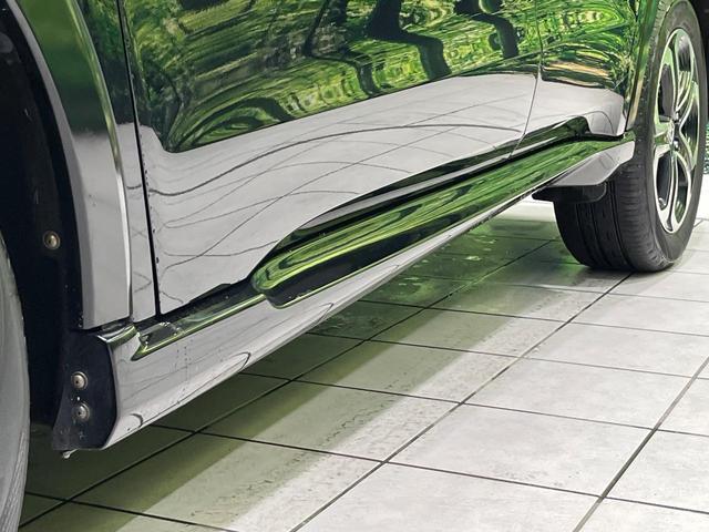 ヴェゼル ハイブリッドＺ・ホンダセンシング　４ＷＤ　禁煙車　衝突軽減　無限フルエアロ　純正ナビ　レーダークルーズ　バックカメラ　ＥＴＣ　前席シートヒーター　寒冷地仕様　前席パワーシート　オートライト　オートエアコン　オートハイビーム（79枚目）