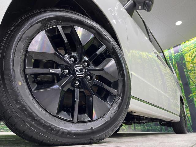 ステップワゴン スパーダ　４ＷＤ　禁煙車　衝突軽減　ナビ　バックカメラ　両側電動ドア　ブラインドスポットモニター　ＥＴＣ　シートヒーター　パワーバックドア　レーダークルーズコントロール　ドラレコ　Ｂｌｕｅｔｏｏｔｈ　フルセグ（15枚目）