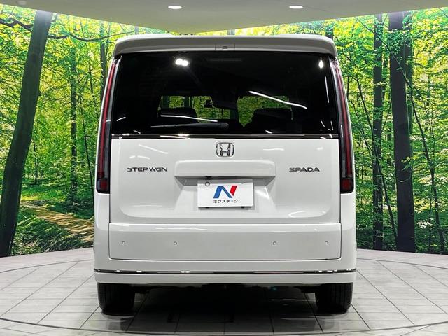 ステップワゴン スパーダ　４ＷＤ　禁煙車　衝突軽減　ナビ　バックカメラ　両側電動ドア　ブラインドスポットモニター　ＥＴＣ　シートヒーター　パワーバックドア　レーダークルーズコントロール　ドラレコ　Ｂｌｕｅｔｏｏｔｈ　フルセグ（17枚目）