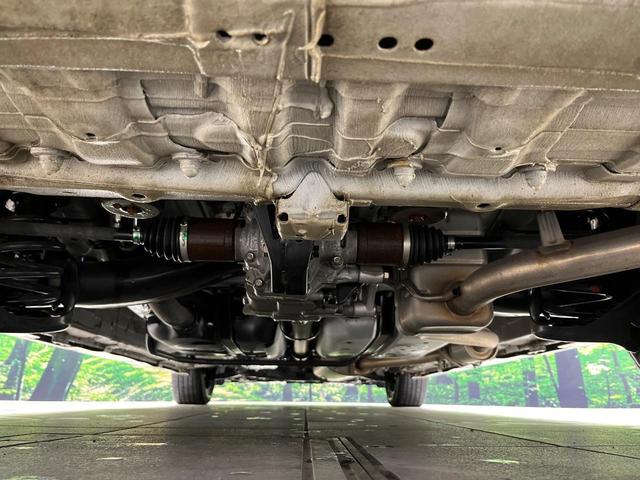 ステップワゴン スパーダ　４ＷＤ　禁煙車　衝突軽減　ナビ　バックカメラ　両側電動ドア　ブラインドスポットモニター　ＥＴＣ　シートヒーター　パワーバックドア　レーダークルーズコントロール　ドラレコ　Ｂｌｕｅｔｏｏｔｈ　フルセグ（21枚目）