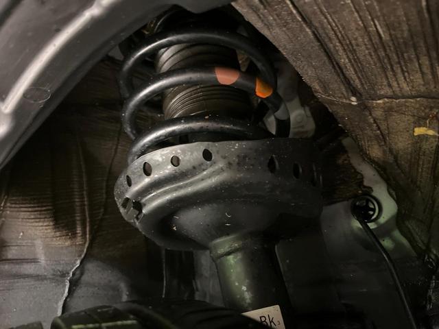 ステップワゴン スパーダ　４ＷＤ　禁煙車　衝突軽減　ナビ　バックカメラ　両側電動ドア　ブラインドスポットモニター　ＥＴＣ　シートヒーター　パワーバックドア　レーダークルーズコントロール　ドラレコ　Ｂｌｕｅｔｏｏｔｈ　フルセグ（22枚目）