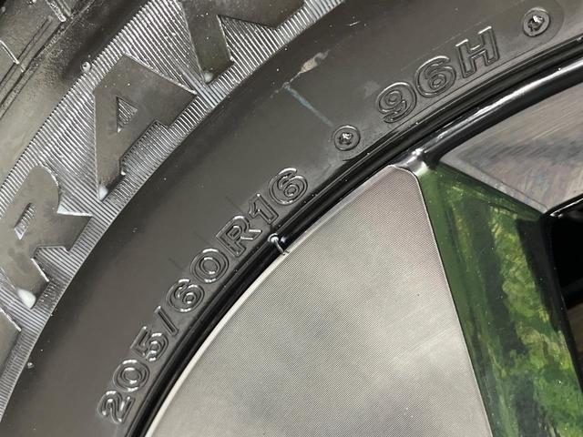 ステップワゴン スパーダ　４ＷＤ　禁煙車　衝突軽減　ナビ　バックカメラ　両側電動ドア　ブラインドスポットモニター　ＥＴＣ　シートヒーター　パワーバックドア　レーダークルーズコントロール　ドラレコ　Ｂｌｕｅｔｏｏｔｈ　フルセグ（36枚目）