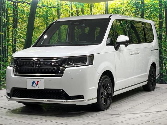 ステップワゴン スパーダ　４ＷＤ　禁煙車　衝突軽減　ナビ　バックカメラ　両側電動ドア　ブラインドスポットモニター　ＥＴＣ　シートヒーター　パワーバックドア　レーダークルーズコントロール　ドラレコ　Ｂｌｕｅｔｏｏｔｈ　フルセグ（37枚目）