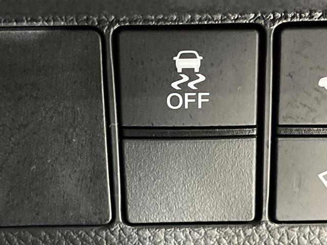 ステップワゴン スパーダ　４ＷＤ　禁煙車　衝突軽減　ナビ　バックカメラ　両側電動ドア　ブラインドスポットモニター　ＥＴＣ　シートヒーター　パワーバックドア　レーダークルーズコントロール　ドラレコ　Ｂｌｕｅｔｏｏｔｈ　フルセグ（63枚目）