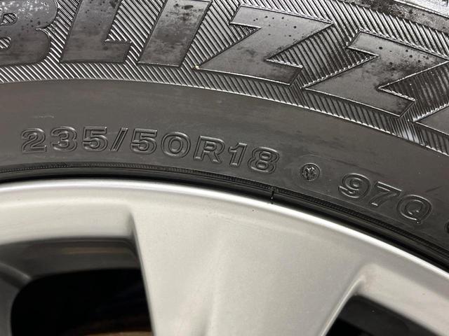 ヴェルファイア ２．４Ｚ　プラチナセレクションＩＩ　４ＷＤ　禁煙車　フリップダウンモニター　ナビ　バックカメラ　寒冷地仕様　両側パワスラ　ＥＴＣ　パワーバックドア　ＨＩＤヘッド　クリアランスソナー　純正１８インチアルミ　ウッドコンビ（25枚目）