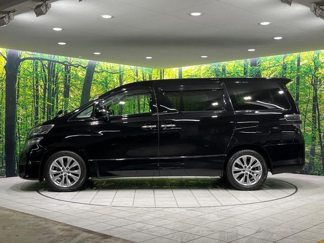 ヴェルファイア ２．４Ｚ　プラチナセレクションＩＩ　４ＷＤ　禁煙車　フリップダウンモニター　ナビ　バックカメラ　寒冷地仕様　両側パワスラ　ＥＴＣ　パワーバックドア　ＨＩＤヘッド　クリアランスソナー　純正１８インチアルミ　ウッドコンビ（34枚目）