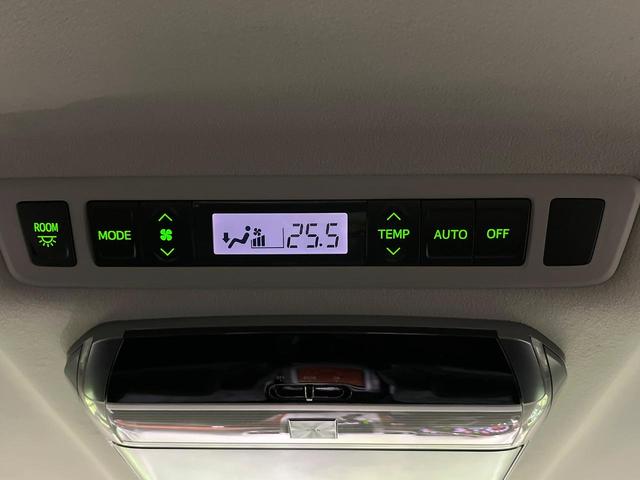 ヴェルファイア ２．４Ｚ　プラチナセレクションＩＩ　４ＷＤ　禁煙車　フリップダウンモニター　ナビ　バックカメラ　寒冷地仕様　両側パワスラ　ＥＴＣ　パワーバックドア　ＨＩＤヘッド　クリアランスソナー　純正１８インチアルミ　ウッドコンビ（49枚目）