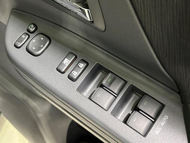 ヴェルファイア ２．４Ｚ　プラチナセレクションＩＩ　４ＷＤ　禁煙車　フリップダウンモニター　ナビ　バックカメラ　寒冷地仕様　両側パワスラ　ＥＴＣ　パワーバックドア　ＨＩＤヘッド　クリアランスソナー　純正１８インチアルミ　ウッドコンビ（51枚目）