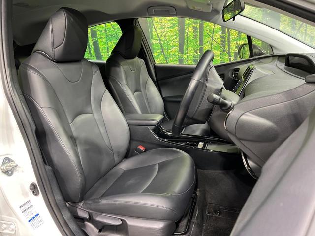 プリウス Ｓツーリングセレクション・ブラックエディション　４ＷＤ　禁煙車　２トーン　寒冷地仕様　ＡＣ１００Ｖ電源　ディスプレイオーディオ　全周囲カメラ　レーダークルーズコントロール　ＥＴＣ　ＬＥＤヘッドライト　ＬＥＤフォグライト　オートマチックハイビーム（9枚目）