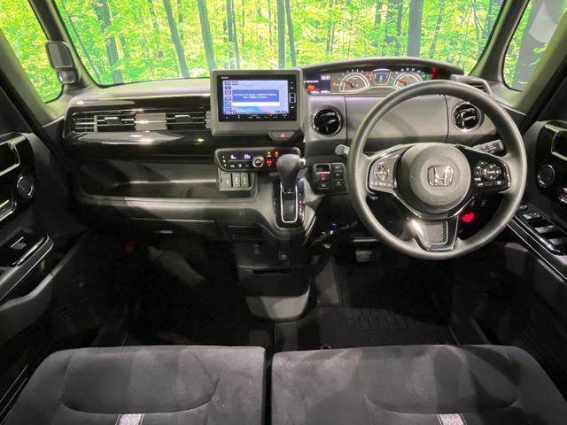 N-BOXカスタム L 4WD 禁煙車 衝突軽減 純正ナビ 両側電動ドア レーダークルーズ バックカメラ Bluetooth クリアランスソナー ETC ドラレコ 前席シートヒーター LEDヘッドライト オートライト(2枚目)