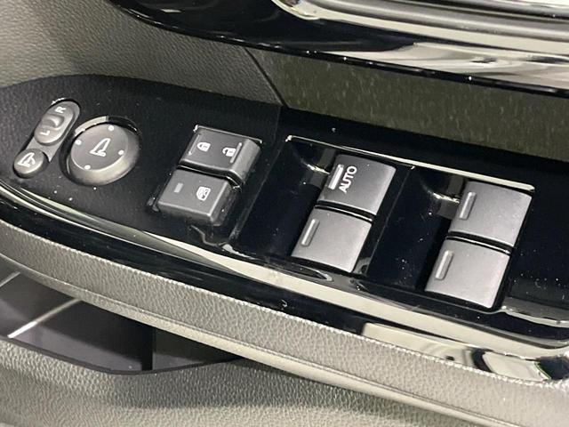 N-BOXカスタム L 4WD 禁煙車 衝突軽減 純正ナビ 両側電動ドア レーダークルーズ バックカメラ Bluetooth クリアランスソナー ETC ドラレコ 前席シートヒーター LEDヘッドライト オートライト(30枚目)