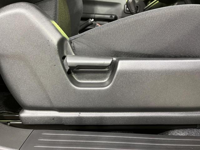 ジムニーノマド ＦＣ　４ＷＤ　禁煙車　衝突軽減　ＭＴ車　ツートン　クリアランスソナー　前席シートヒーター　ＬＥＤヘッドライト　オートライト　オートハイビーム　オートエアコン　スマートキー　クルコン　電動格納ミラー（44枚目）