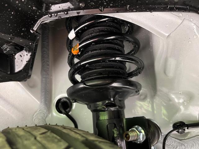 スペーシアカスタム ハイブリッドＸＳ　４ＷＤ　届出済未使用車　衝突軽減　アダプティブクルーズコントロール　前席シートヒーター　ステアリングヒーター　ＬＥＤヘッドライト　ＬＥＤフォグライト　純正１５インチアルミ　スマートキー　オートエアコン（21枚目）