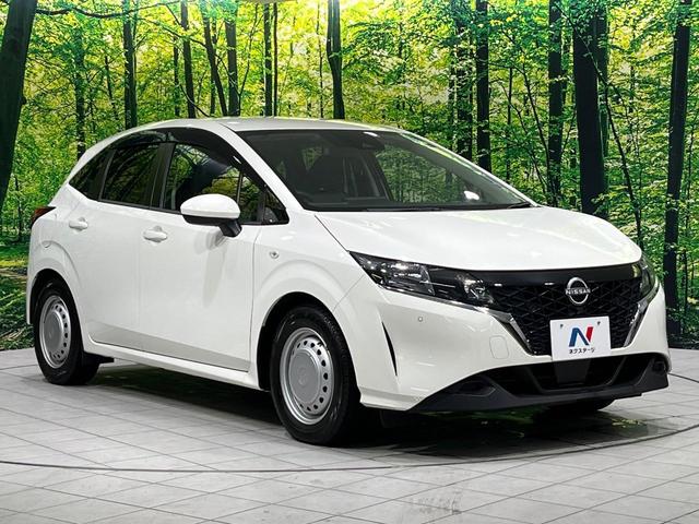 ノート Ｓ　ＦＯＵＲ　４ＷＤ　禁煙車　衝突軽減　９インチナビ　バックカメラ　ＥＴＣ　コーナーセンサー　シートヒーター　ハンドルヒーター　電動パーキングブレーキ　スマートキー　オートマチックハイビーム　パワーステアリング（17枚目）