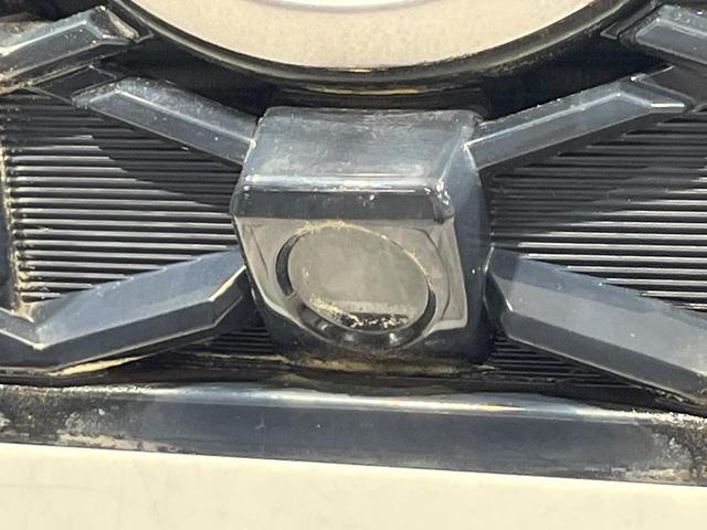 ノート Ｓ　ＦＯＵＲ　４ＷＤ　禁煙車　衝突軽減　９インチナビ　バックカメラ　ＥＴＣ　コーナーセンサー　シートヒーター　ハンドルヒーター　電動パーキングブレーキ　スマートキー　オートマチックハイビーム　パワーステアリング（29枚目）