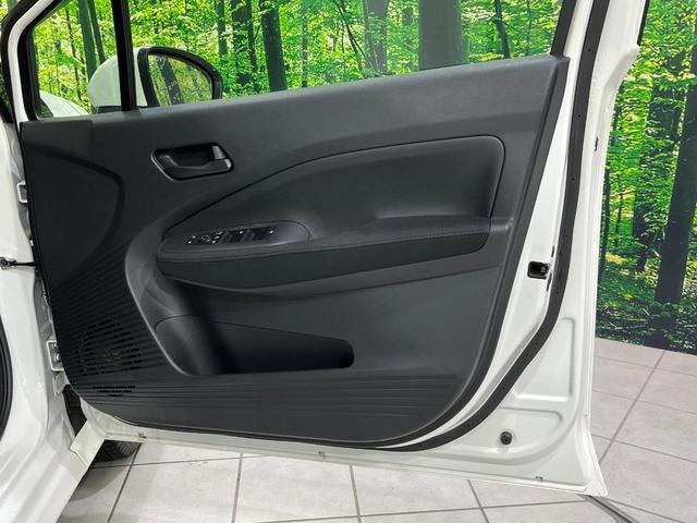 ノート Ｓ　ＦＯＵＲ　４ＷＤ　禁煙車　衝突軽減　９インチナビ　バックカメラ　ＥＴＣ　コーナーセンサー　シートヒーター　ハンドルヒーター　電動パーキングブレーキ　スマートキー　オートマチックハイビーム　パワーステアリング（35枚目）