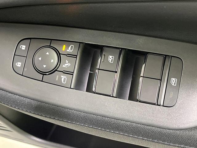 ノート Ｓ　ＦＯＵＲ　４ＷＤ　禁煙車　衝突軽減　９インチナビ　バックカメラ　ＥＴＣ　コーナーセンサー　シートヒーター　ハンドルヒーター　電動パーキングブレーキ　スマートキー　オートマチックハイビーム　パワーステアリング（37枚目）