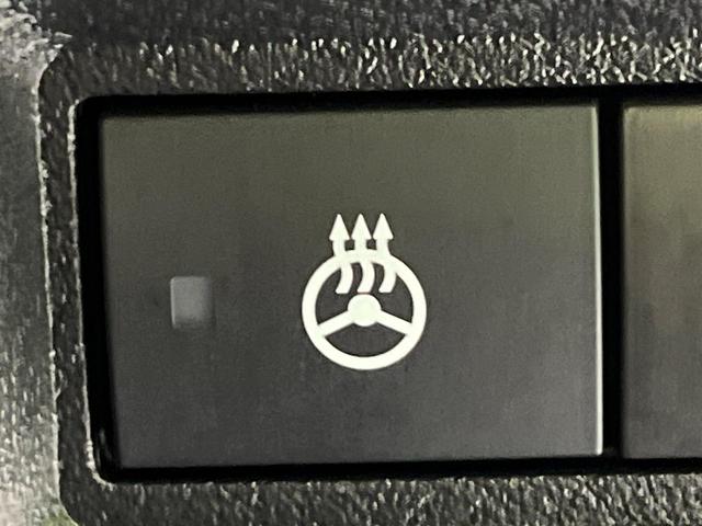 ノート Ｓ　ＦＯＵＲ　４ＷＤ　禁煙車　衝突軽減　９インチナビ　バックカメラ　ＥＴＣ　コーナーセンサー　シートヒーター　ハンドルヒーター　電動パーキングブレーキ　スマートキー　オートマチックハイビーム　パワーステアリング（50枚目）