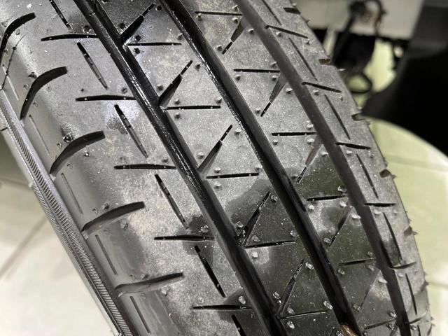 エブリイ ＰＡ　届出済未使用車　４ＷＤ　衝突軽減　コーナーセンサー　オートライト　アイドリングストップ　横滑り防止機能　車線逸脱防止機能　プライバシーガラス（54枚目）