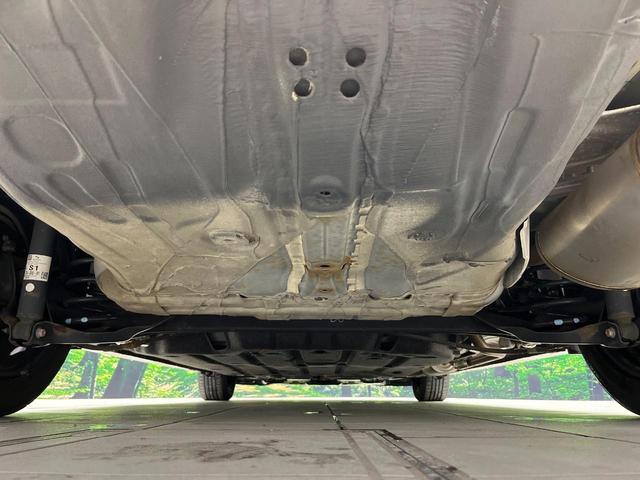 シャトル ハイブリッドＸ　禁煙車　衝突軽減　純正８型ナビ　バックカメラ　クルコン　ＥＴＣ　ＬＥＤヘッドライト　ステアリングスイッチ　シートリフター　スマートキー　Ｂｌｕｅｔｏｏｔｈ　電動格納ミラー　プライバシーガラス（20枚目）