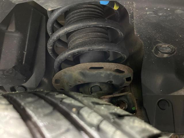 シャトル ハイブリッドＸ　禁煙車　衝突軽減　純正８型ナビ　バックカメラ　クルコン　ＥＴＣ　ＬＥＤヘッドライト　ステアリングスイッチ　シートリフター　スマートキー　Ｂｌｕｅｔｏｏｔｈ　電動格納ミラー　プライバシーガラス（21枚目）