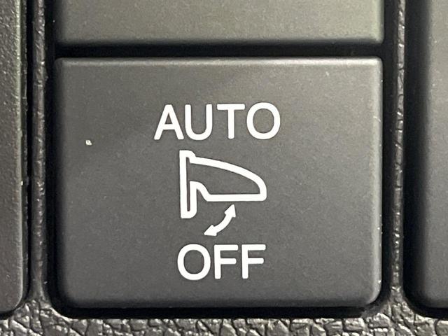 シャトル ハイブリッドＸ　禁煙車　衝突軽減　純正８型ナビ　バックカメラ　クルコン　ＥＴＣ　ＬＥＤヘッドライト　ステアリングスイッチ　シートリフター　スマートキー　Ｂｌｕｅｔｏｏｔｈ　電動格納ミラー　プライバシーガラス（31枚目）