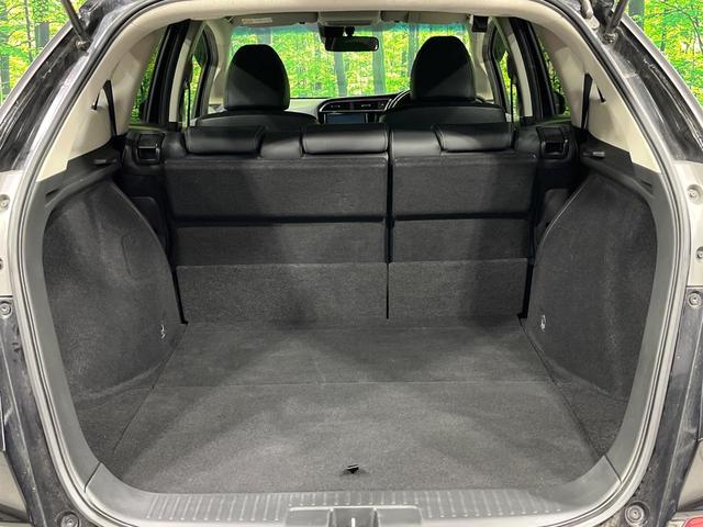 シャトル ハイブリッドＸ　禁煙車　衝突軽減　純正８型ナビ　バックカメラ　クルコン　ＥＴＣ　ＬＥＤヘッドライト　ステアリングスイッチ　シートリフター　スマートキー　Ｂｌｕｅｔｏｏｔｈ　電動格納ミラー　プライバシーガラス（57枚目）