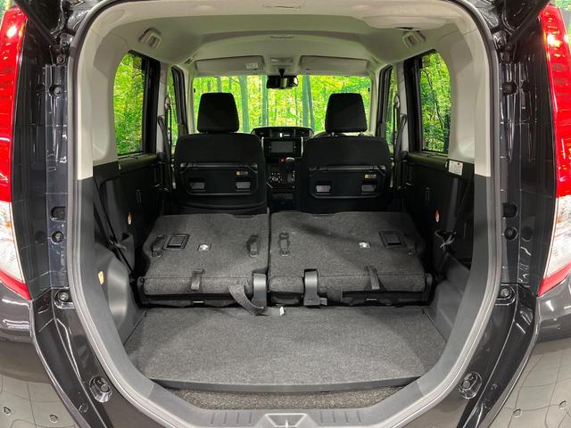 ルーミー Ｇ　コージーエディション　４ＷＤ　禁煙車　衝突軽減　純正ナビ　バックカメラ　両側パワスラ　シートヒーター　クルコン　ＬＥＤヘッド　ＥＴＣ　コーナーセンサー　オートマチックハイビーム　１４インチモデリスタホイール　ス（11枚目）