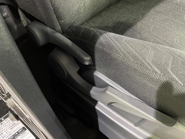 ルーミー Ｇ　コージーエディション　４ＷＤ　禁煙車　衝突軽減　純正ナビ　バックカメラ　両側パワスラ　シートヒーター　クルコン　ＬＥＤヘッド　ＥＴＣ　コーナーセンサー　オートマチックハイビーム　１４インチモデリスタホイール　ス（25枚目）