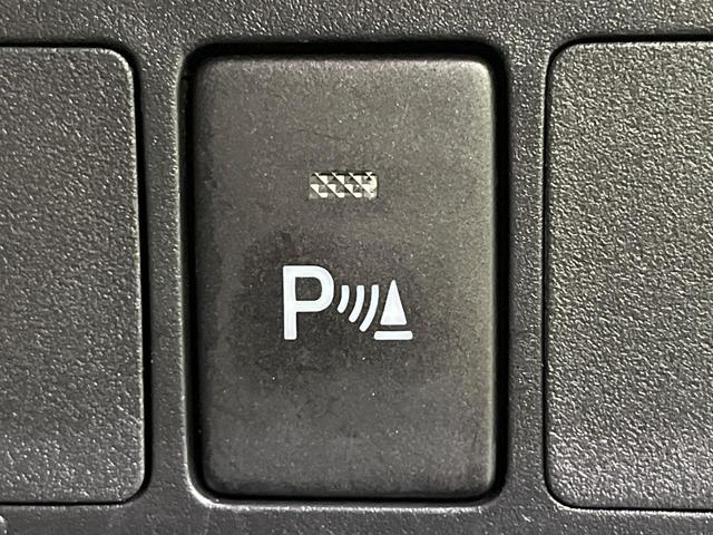 ルーミー Ｇ　コージーエディション　４ＷＤ　禁煙車　衝突軽減　純正ナビ　バックカメラ　両側パワスラ　シートヒーター　クルコン　ＬＥＤヘッド　ＥＴＣ　コーナーセンサー　オートマチックハイビーム　１４インチモデリスタホイール　ス（32枚目）