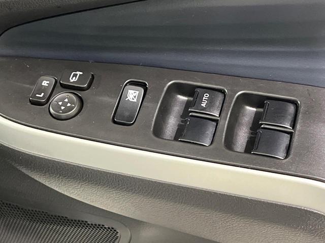 デリカＤ：２ ハイブリッドＭＺ　全方位カメラパッケージ　４ＷＤ　禁煙車　衝突軽減　全周囲カメラ　ナビ　両側電動ドア　クリアランスソナー　シートヒーター　レーダークルーズ　ＬＥＤヘッド　ドライブレコーダー　ＥＴＣ　シートバックテーブル　Ｂｌｕｅｔｏｏｔｈ（39枚目）