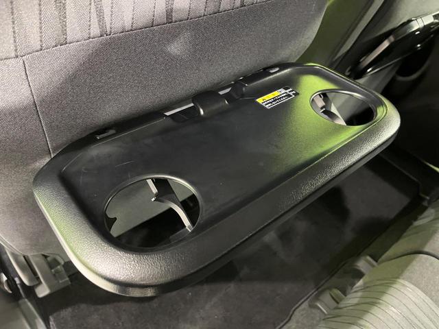 デリカＤ：２ ハイブリッドＭＺ　全方位カメラパッケージ　４ＷＤ　禁煙車　衝突軽減　全周囲カメラ　ナビ　両側電動ドア　クリアランスソナー　シートヒーター　レーダークルーズ　ＬＥＤヘッド　ドライブレコーダー　ＥＴＣ　シートバックテーブル　Ｂｌｕｅｔｏｏｔｈ（70枚目）