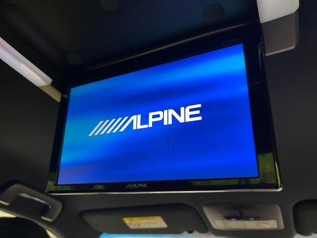 ハリアー プレミアム 4WD 禁煙車 後席モニター 9型ナビ 衝突軽減 パワーバックドア バックカメラ アクセサリーコンセント ETC Bluetooth パワーシート クルコン LEDヘッドライト LEDフォグ(3枚目)