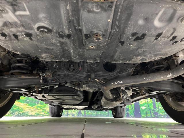 ハリアー プレミアム 4WD 禁煙車 後席モニター 9型ナビ 衝突軽減 パワーバックドア バックカメラ アクセサリーコンセント ETC Bluetooth パワーシート クルコン LEDヘッドライト LEDフォグ(20枚目)