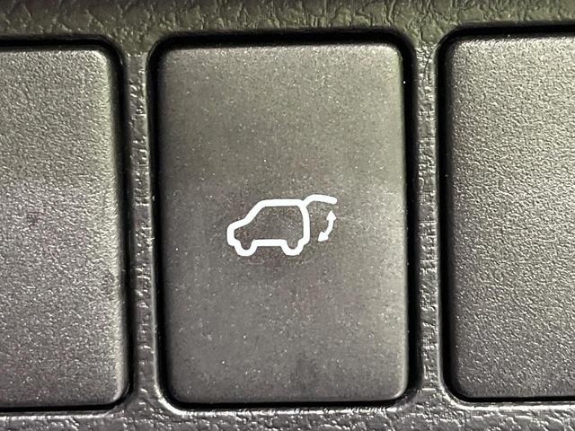 ハリアー プレミアム 4WD 禁煙車 後席モニター 9型ナビ 衝突軽減 パワーバックドア バックカメラ アクセサリーコンセント ETC Bluetooth パワーシート クルコン LEDヘッドライト LEDフォグ(25枚目)