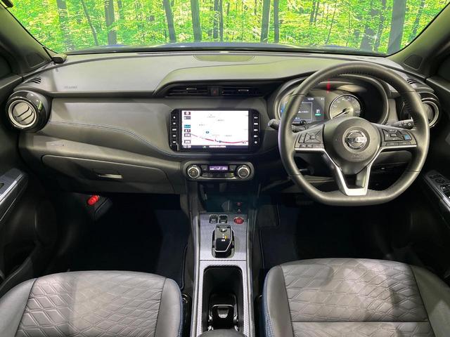 キックス オーテック 4WD 禁煙車 全周囲カメラ 純正9型ナビ プロパイロット デジタルルームミラー 衝突軽減 シートヒーター ステアリングヒーター ドラレコ Bluetooth ETC ハーフレザーシート(2枚目)