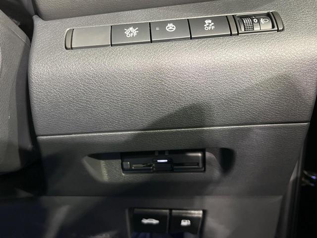 キックス オーテック 4WD 禁煙車 全周囲カメラ 純正9型ナビ プロパイロット デジタルルームミラー 衝突軽減 シートヒーター ステアリングヒーター ドラレコ Bluetooth ETC ハーフレザーシート(55枚目)