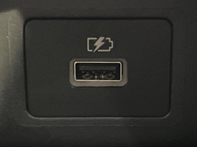 キックス オーテック 4WD 禁煙車 全周囲カメラ 純正9型ナビ プロパイロット デジタルルームミラー 衝突軽減 シートヒーター ステアリングヒーター ドラレコ Bluetooth ETC ハーフレザーシート(66枚目)