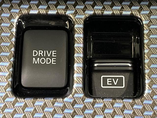 キックス オーテック 4WD 禁煙車 全周囲カメラ 純正9型ナビ プロパイロット デジタルルームミラー 衝突軽減 シートヒーター ステアリングヒーター ドラレコ Bluetooth ETC ハーフレザーシート(71枚目)